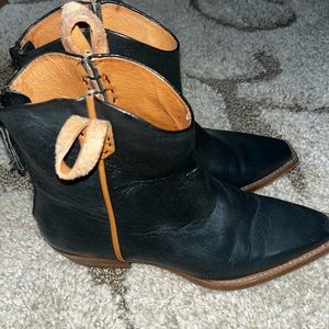 We the Free Wesley Boot Size 7